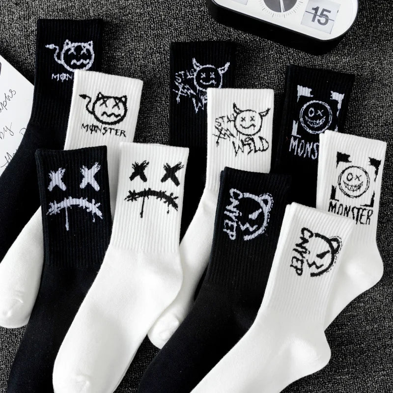 10 pairs of men's sports socks Ghost face graffiti