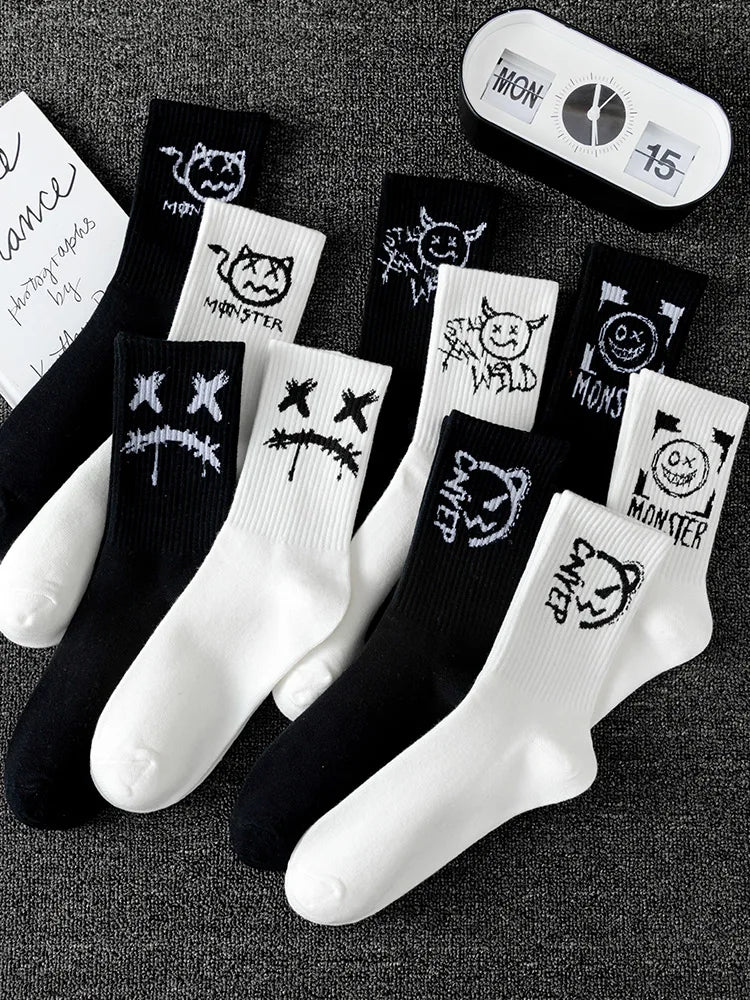 10 pairs of men's sports socks Ghost face graffiti