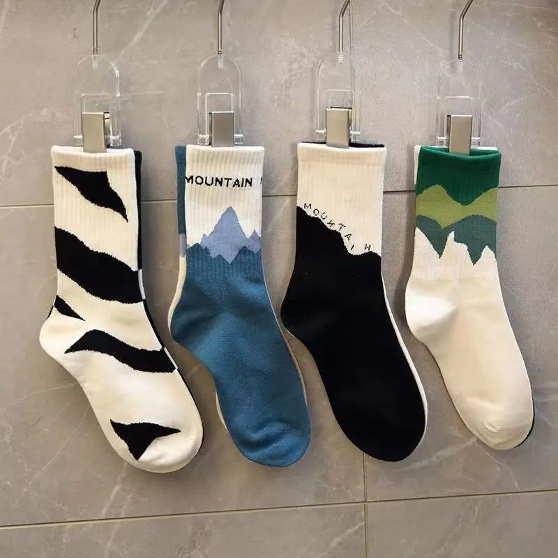 4 Pairs Of Fashionable, Soft, And Versatile Socks For Men